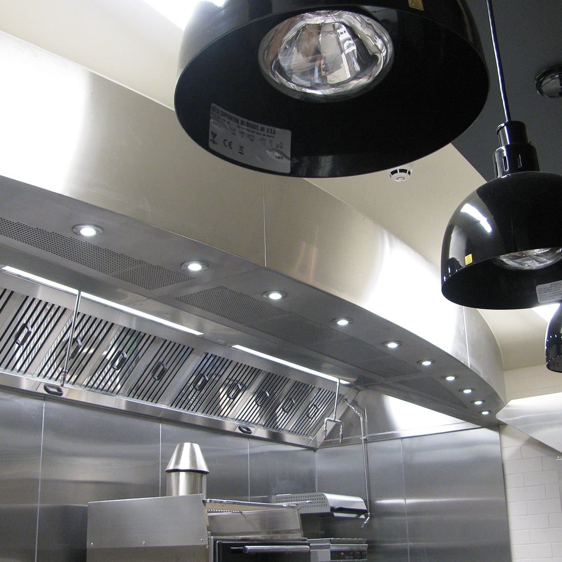 energy efficient commercial kitchen equipment